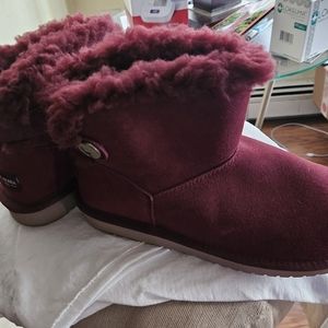 NWOB- Koolaburra by UGG
